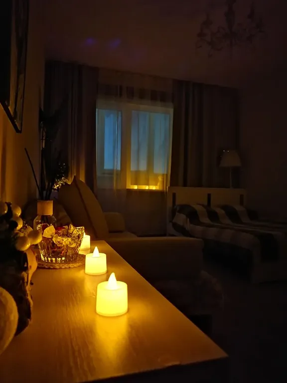 Честная квартира с балконом Четыре угла возле ТЦ Аура