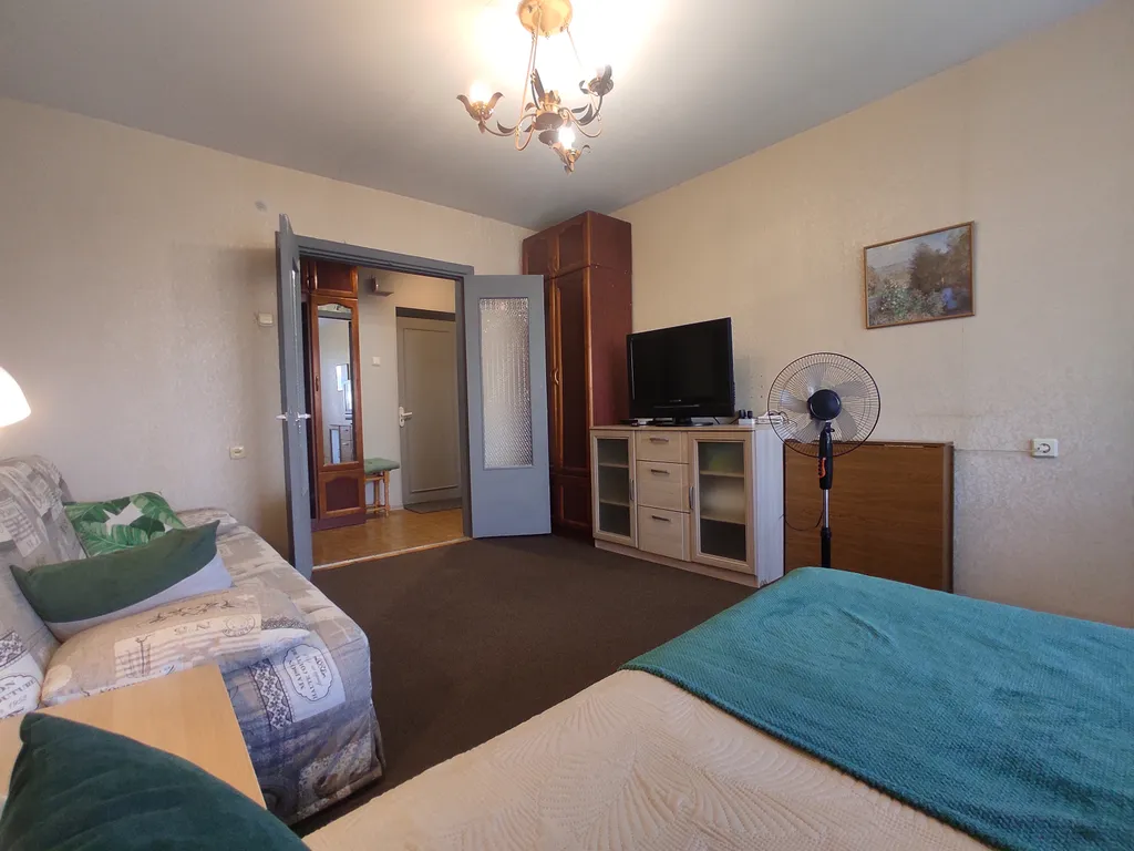 Двухкомнатное очарование КвартАпарт на торговой стороне