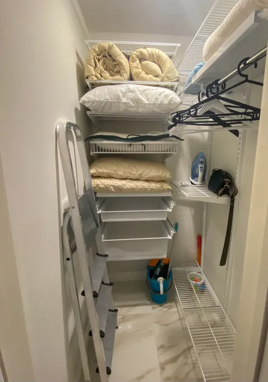 Шестиместная просторная двухкомнатная квартира