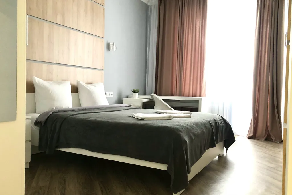 2-х  квартира в центре города (вблизи Алое Поле, Кировка, термы Лето )