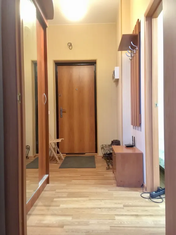 1-к квартира, 15 минут до центра на автомобиле, с парковкой у дома