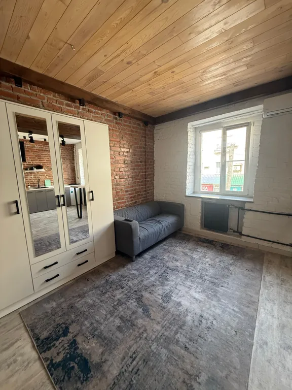 Квартира для тех кто старше 18