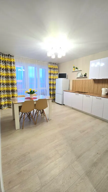 Уютная 2-комнатная квартира с отличным ремонтом