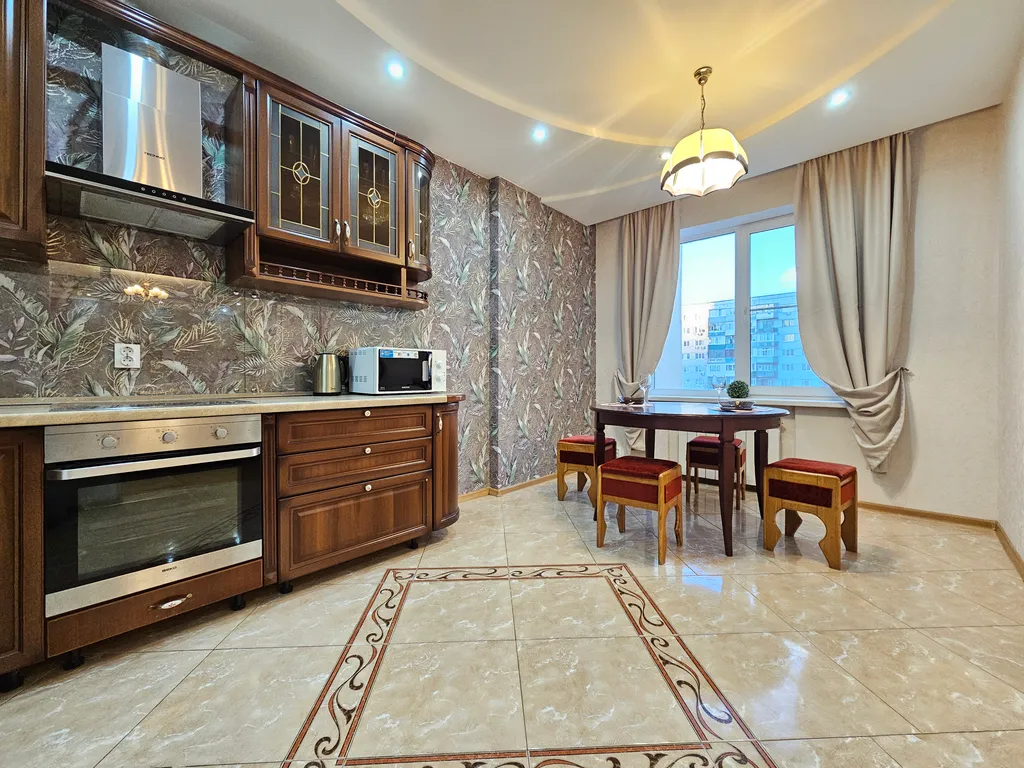 Просторная двушка в самом центре города