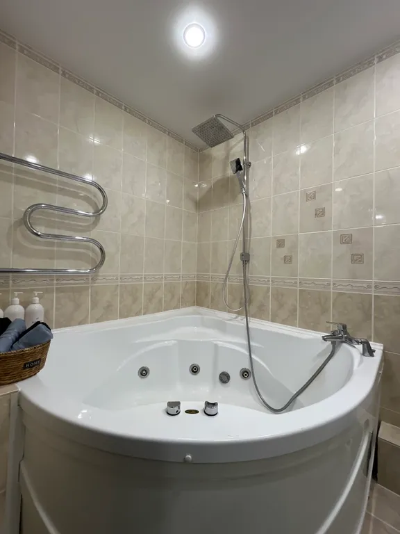 Шикарная 4-х комнатная квартира