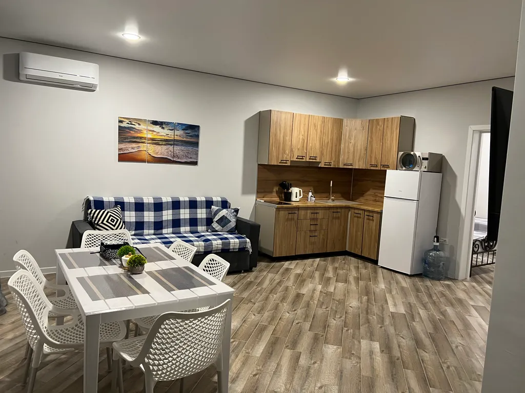 Домик у моря