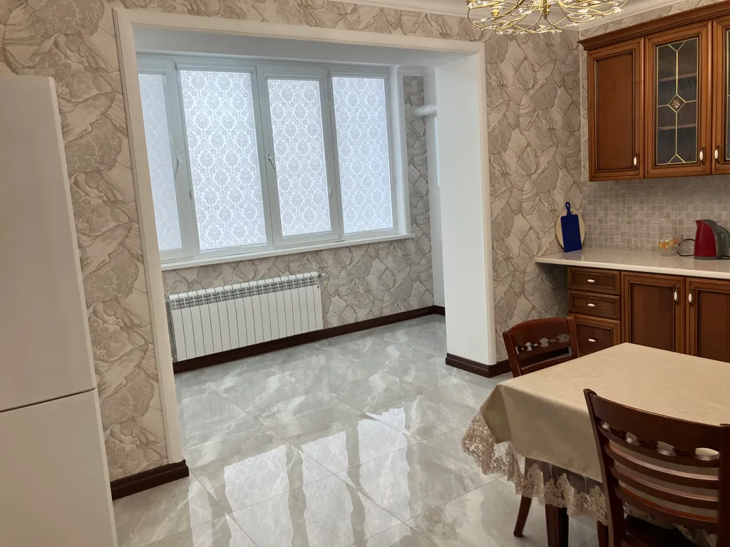 Квартира Просторная, уютная квартира с новым евроремонтом — Каспийск