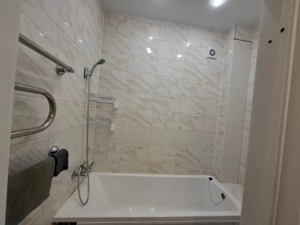 Трёшка 85 метров в центре