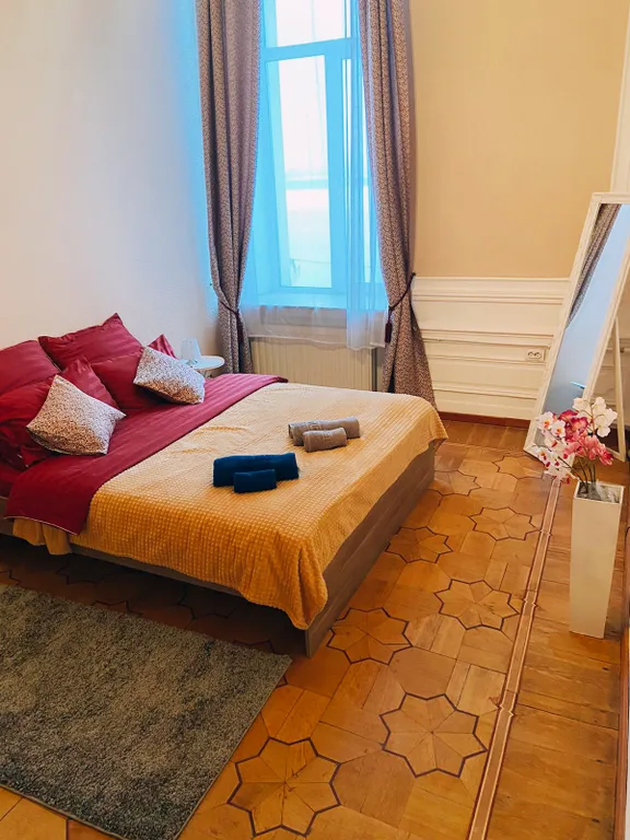 Квартира с шикарным видом на Неву, балкон, парковка