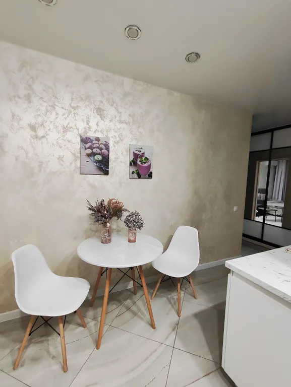 Центр новый дом, большая парковка