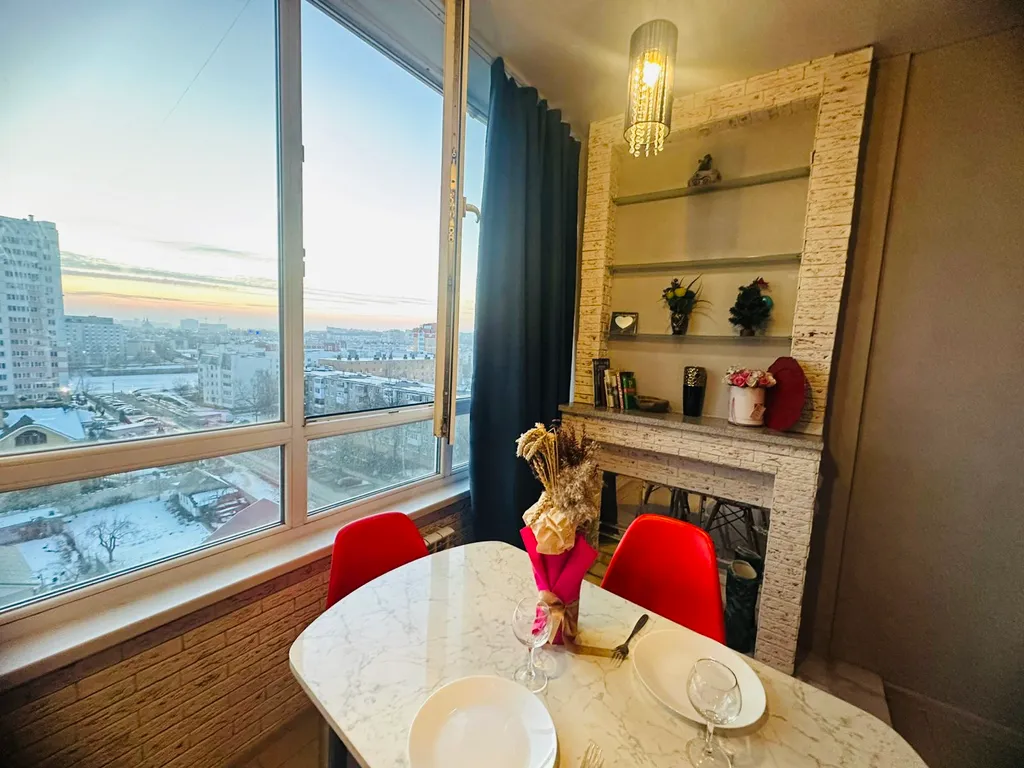 Студия с панорамным видом на Оку