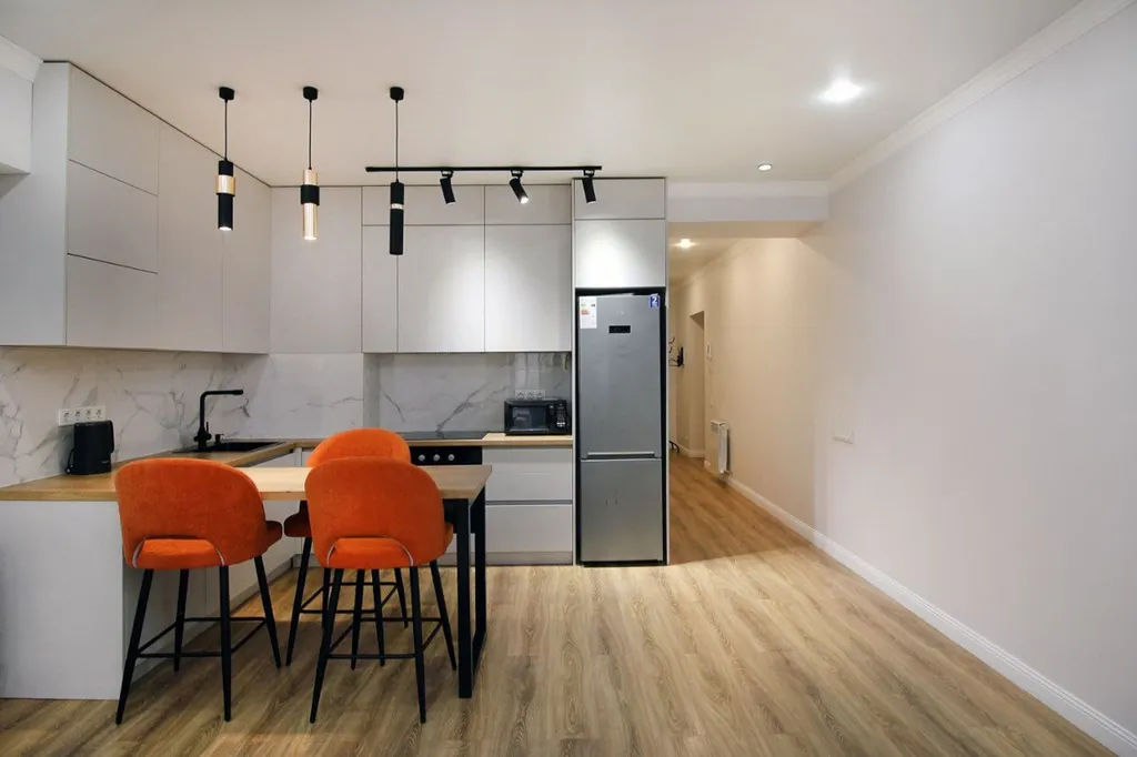 Квартира Просторная квартира на Арбате — Алматы