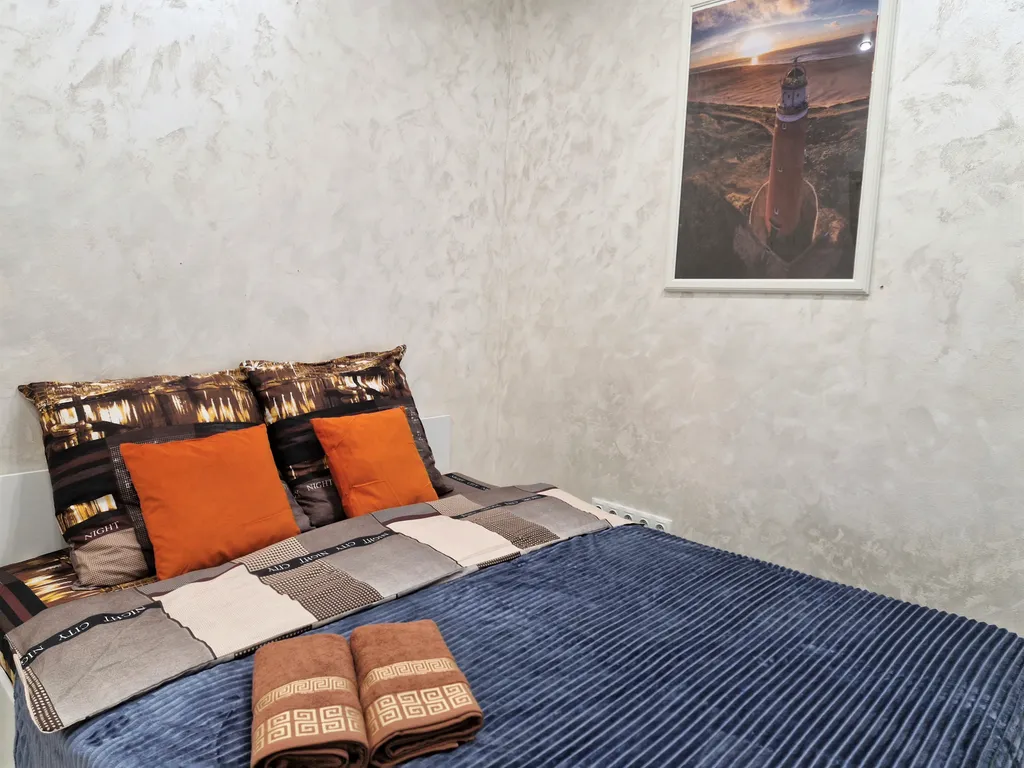 Двухкомнатные апартаменты с тремя кроватями