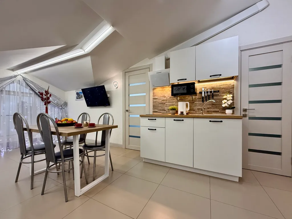 №2 люкс на мансардном этаже