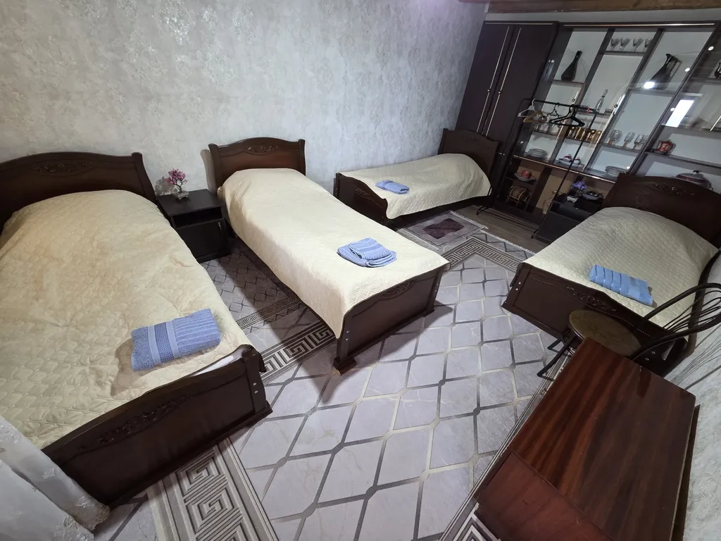 Живописный двухэтажный дом за выгодную цену