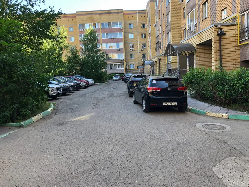Квартира Двухкомнатная квартира рядом со станцией метро и ТЦ — Казань