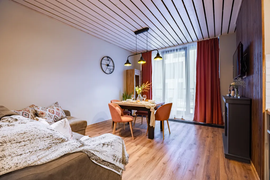 Апартаменты Лукоморье с камином, террасой, ваше пространство у склонов