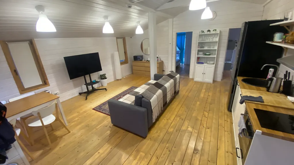 Домик на море