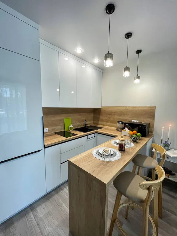 Шикарная студия с бесконтактным заселением