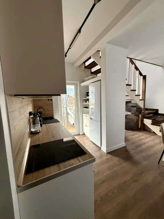 5-комнатный Дом