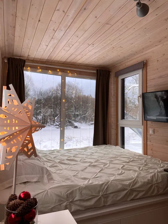 Коттедж Домик на берегу реки с сауной и горячей бочкой Фурако — Новый Быт