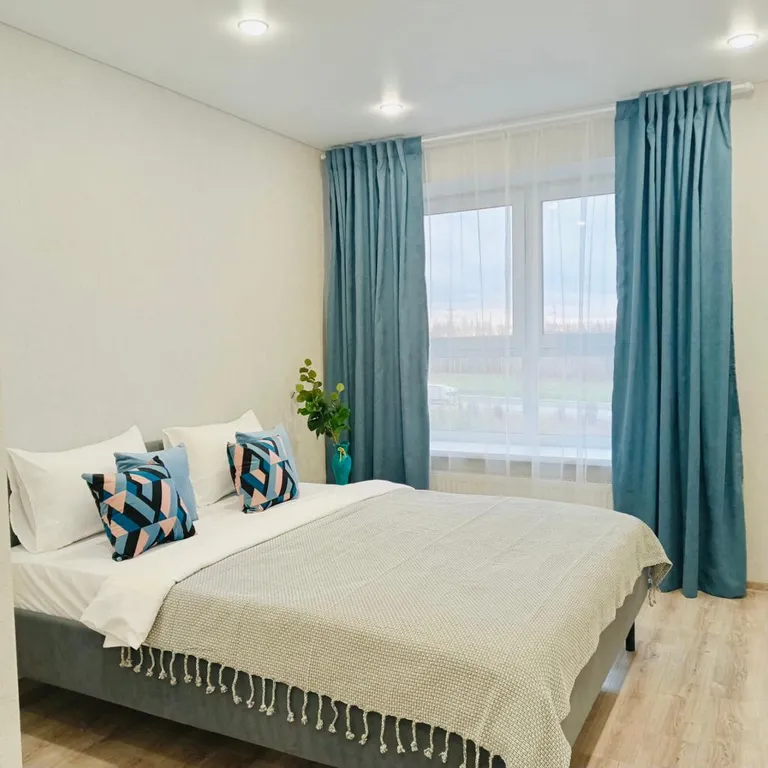 Уютная квартира в ЖК Атмосфера — аренда посуточно в Казань