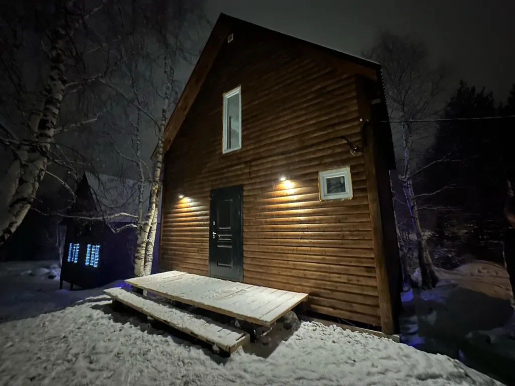 Новый уютный коттеджный домик