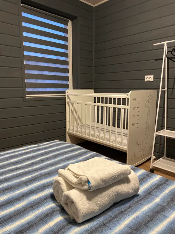 Дом с баней и Сибирским чаном у леса и озера