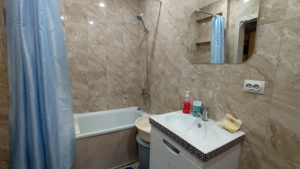 Уютная новая квартира в черте города