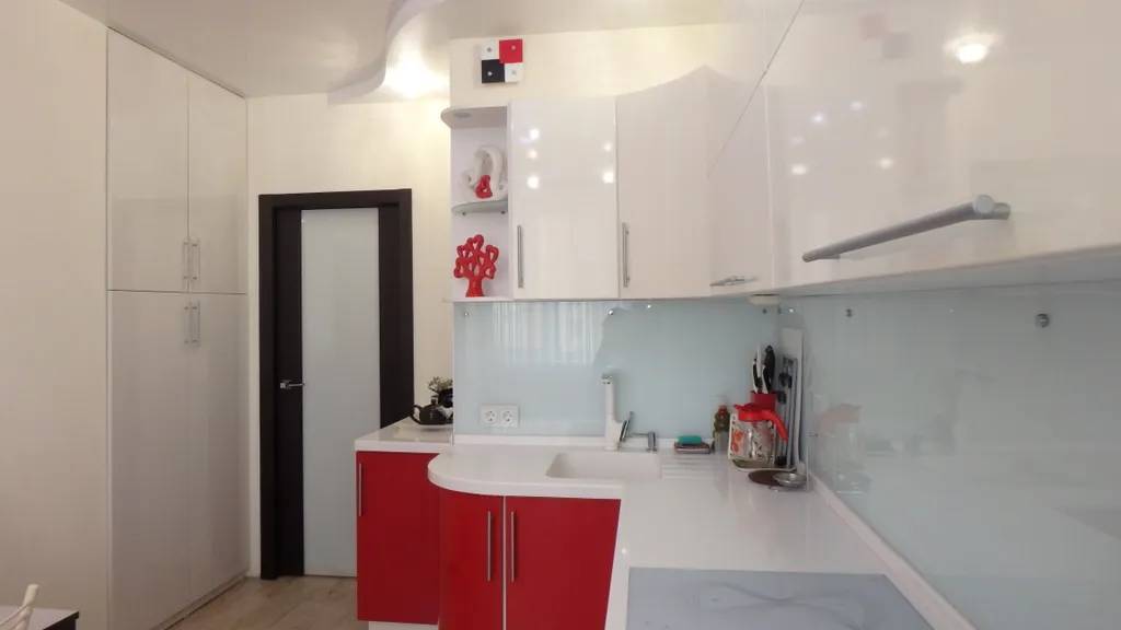 Элитная с джакузи и камином, центр, метро, парк, аква-парк, зоопарк, тцаура