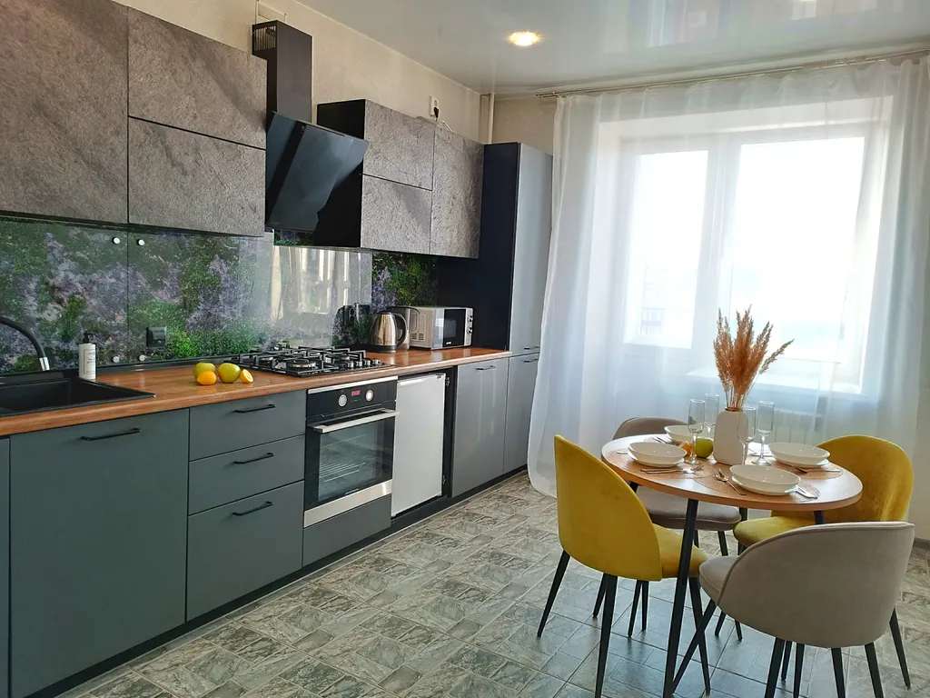 Стильная квартира у набережной