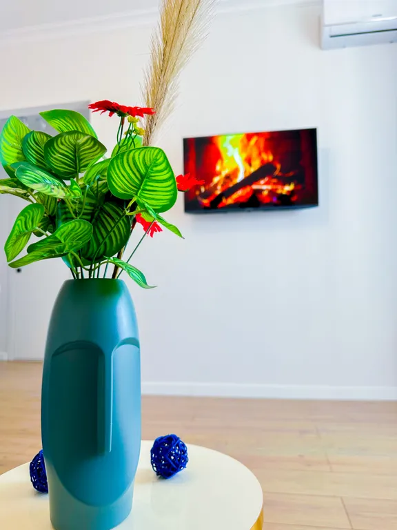 Рядом с Хан Шатыр, центр города Астана grand turan business