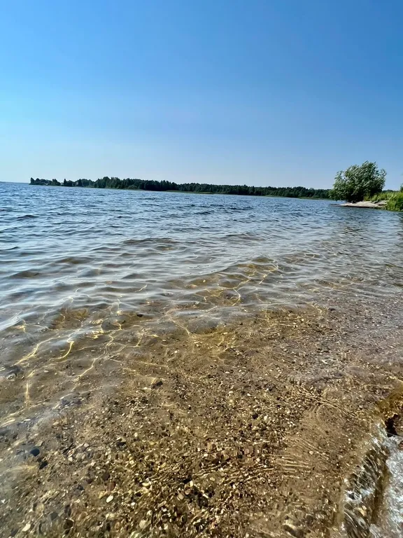 Русский дом с баней на берегу озера