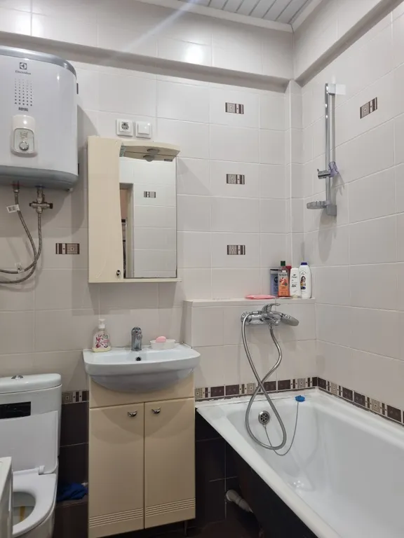 Уютная евродвушка рядом с Пиплс парком