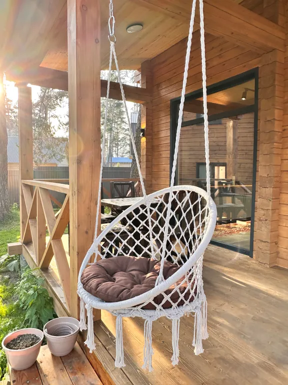 Новый круглогодичный коттедж из бруса на берегу Катуни