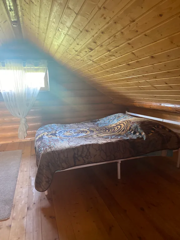 Дом с баней на берегу озера