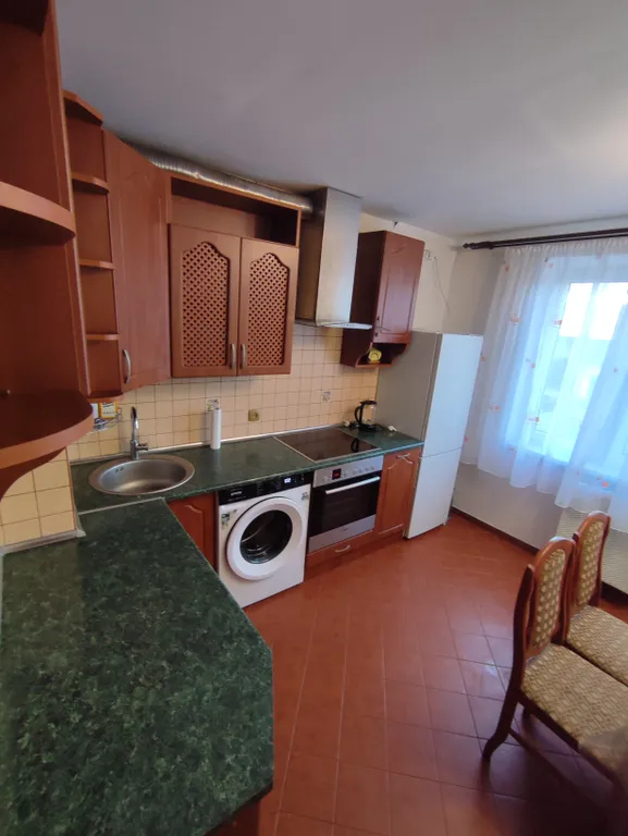 Квартира 3-комнатная Квартира — Калининград