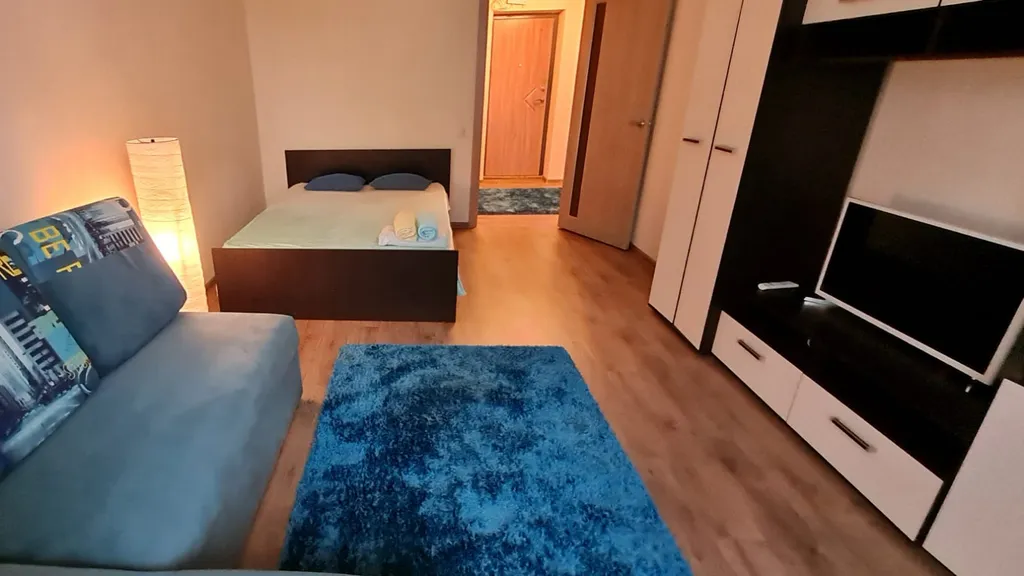 Квартира с видом на реку рядом с центром