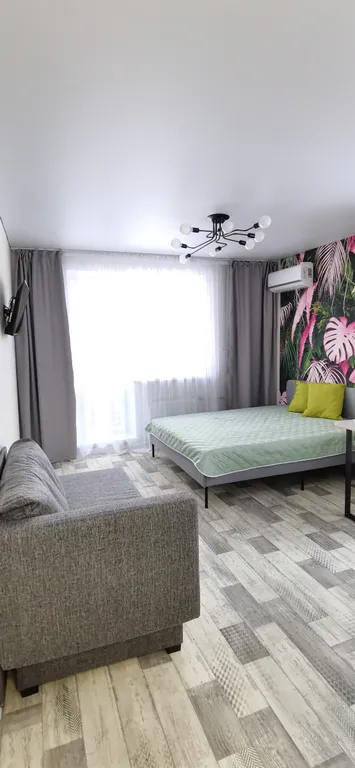 Квартира с обзорным видом на 8 этаже