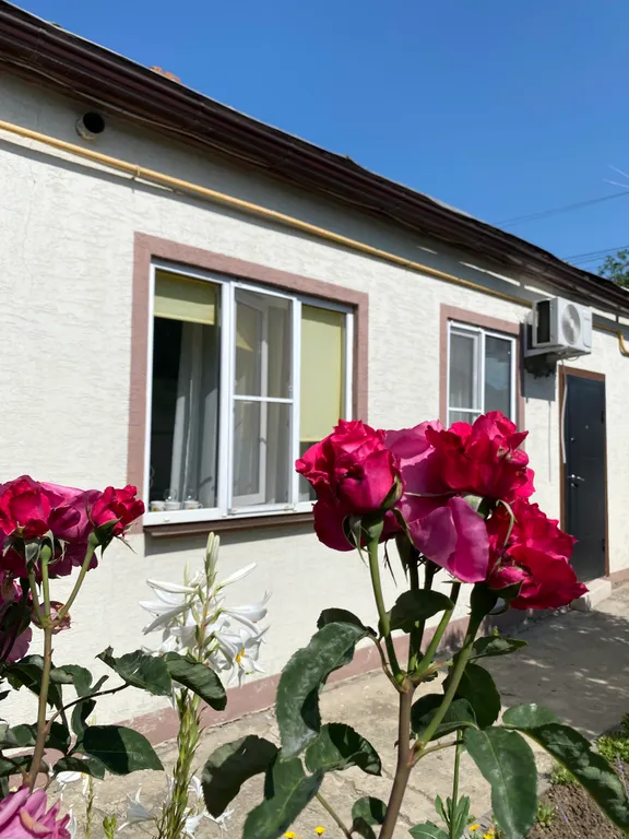 Коттедж Часть дома рядом с морем — аренда посуточно в Ейск