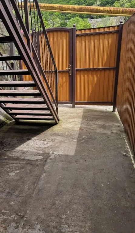 Дом-коттедж на море под ключ на две семьи