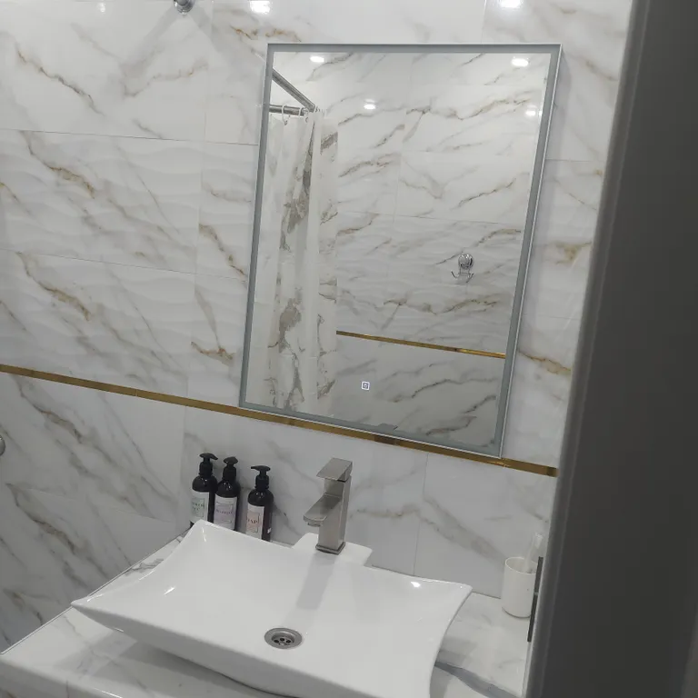 Уютная квартира в новом районе города с видом на горы