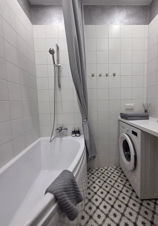 Апартаменты с балконом у вокзала