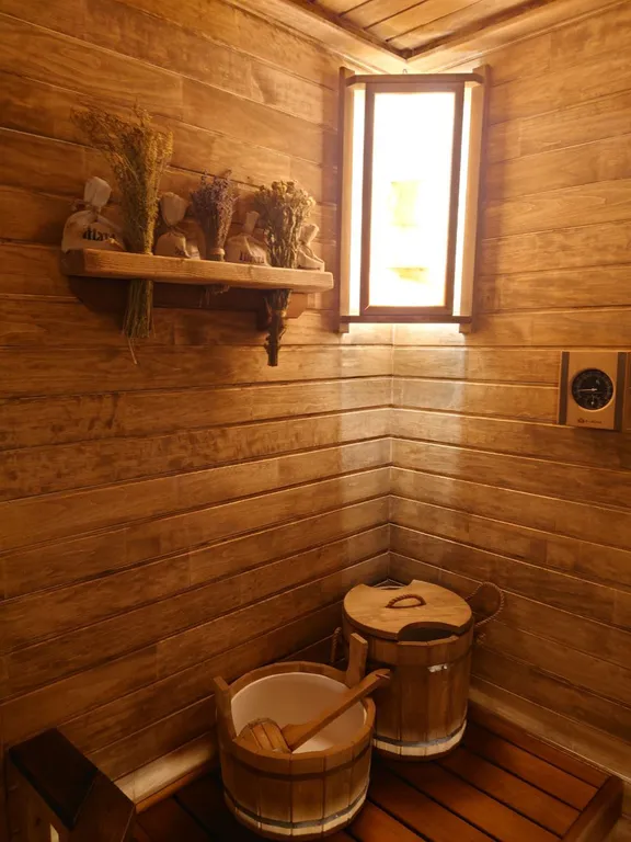 Дом с баней и бассейном на большую компанию