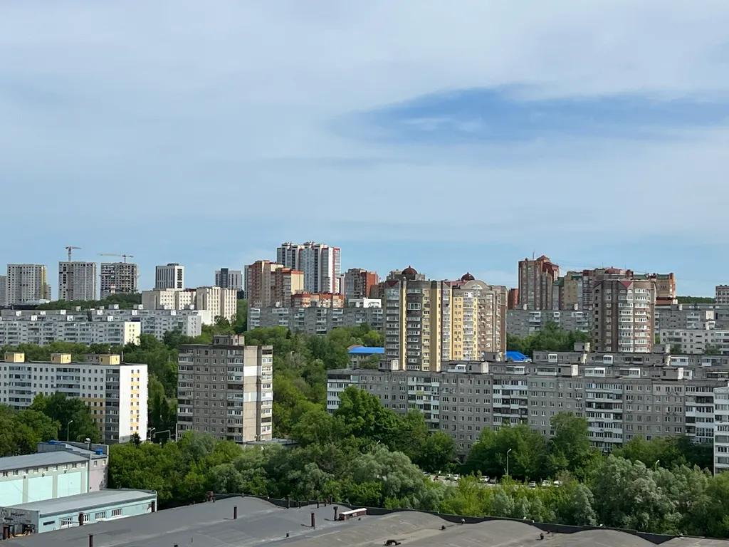 Уютная новая квартира с водонагревателем рядом с ТРЦ Аркада