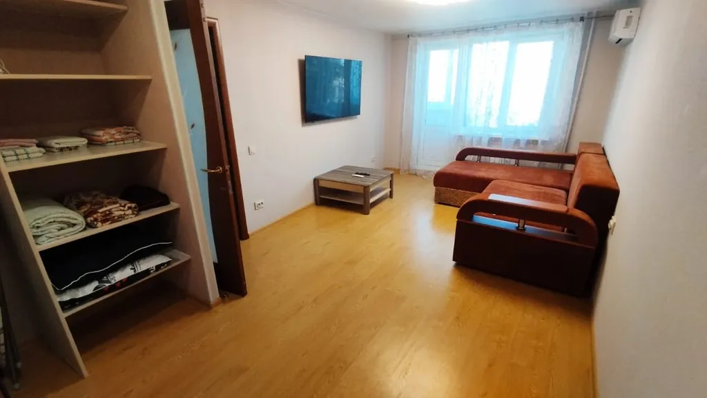 Светлая и уютная двухкомнатная квартира после ремонта с видом на море