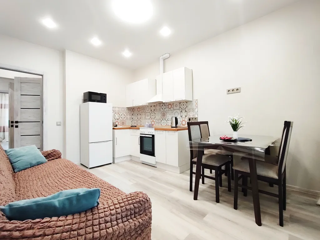 Полноценная 2-комнатная квартира рядом с Аэропортом