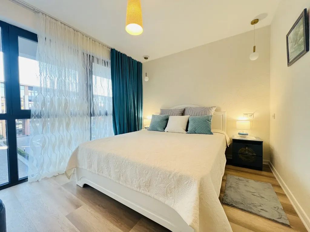 3-комнатные апартаменты с бассейном