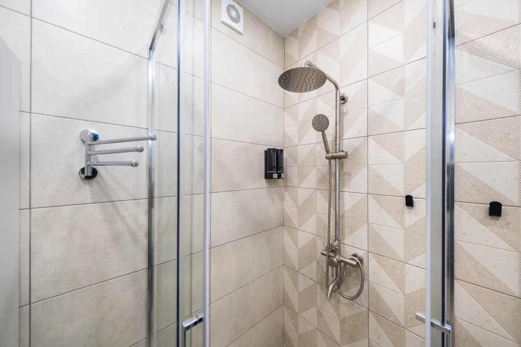 Студия с новым ремонтом и видом на горы