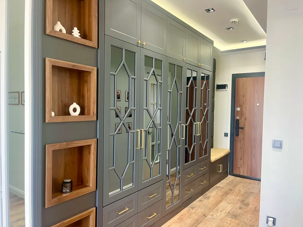 Двухкомнатный апартамент с восхитительным видом на парк и море